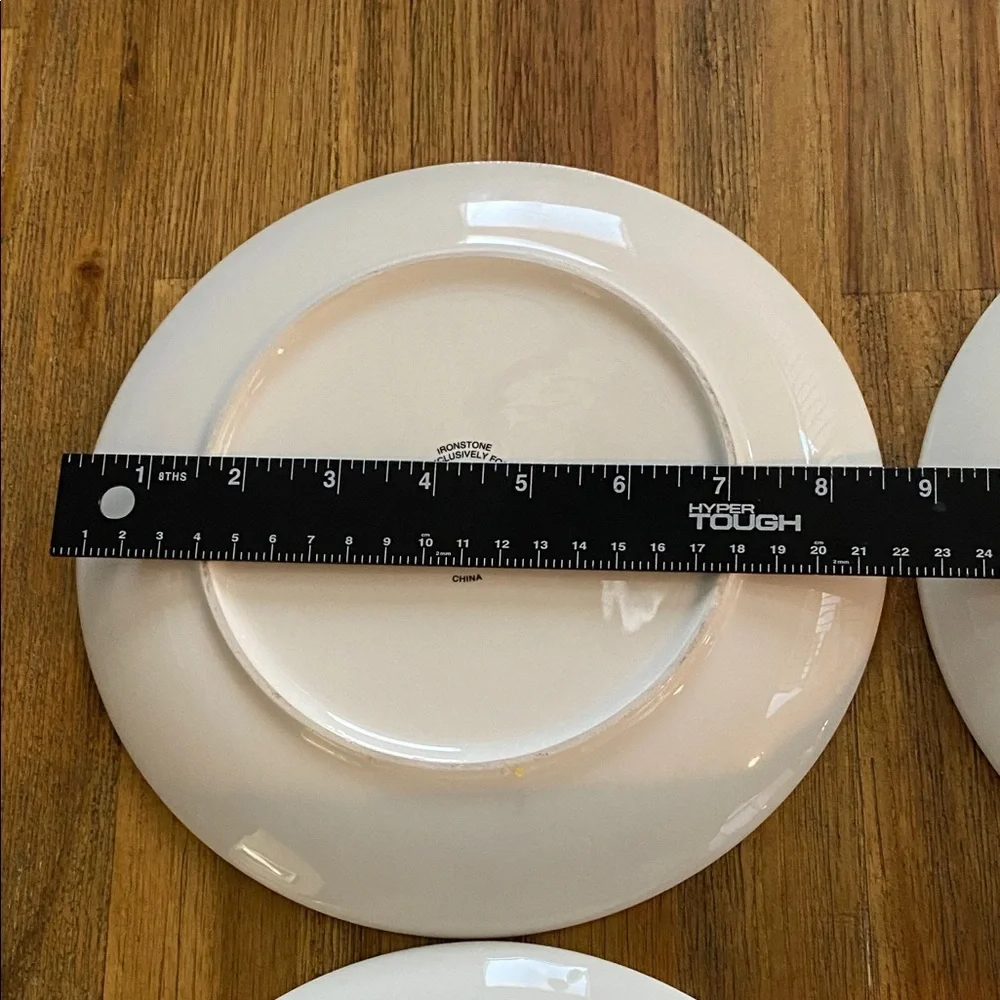 Pier 1 Alexander Deer and Bird Design Dinner Plates. 8.5” Diameter. Set of 4.